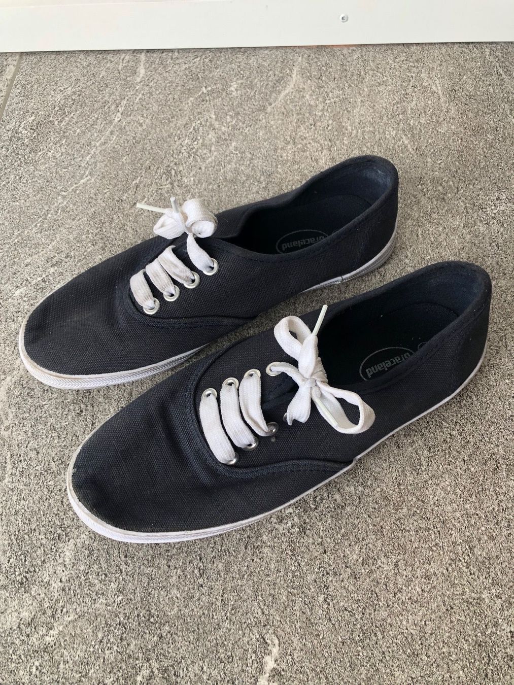 Graceland Scarpe da donna: Sneakers – Usato da Wiesendangen venduto da fed_jsw7 1