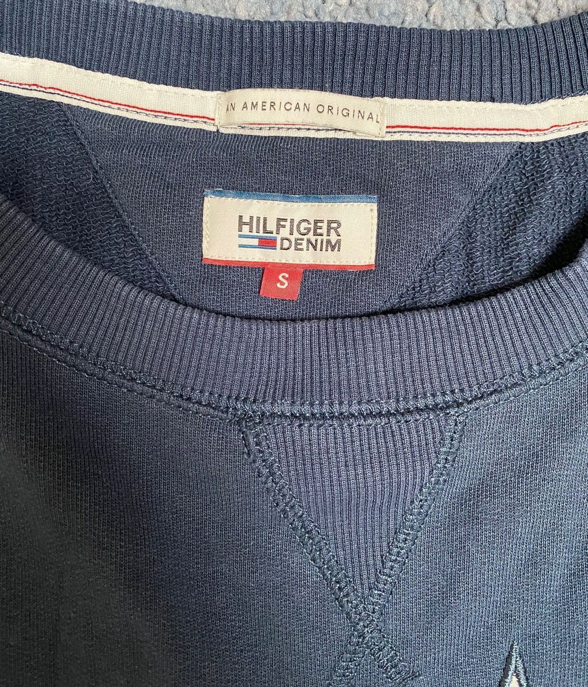 Tommy Hilfiger Pullover & Sweatshirts: Pullover blau – Gebraucht aus Möhlin von eny_lsk7 3