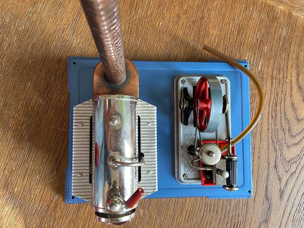 Kit di modellismo & Modellini statici: Wilesco Dampfmaschine D10 – Usato da Brugg AG venduto da FlowerStreet 1