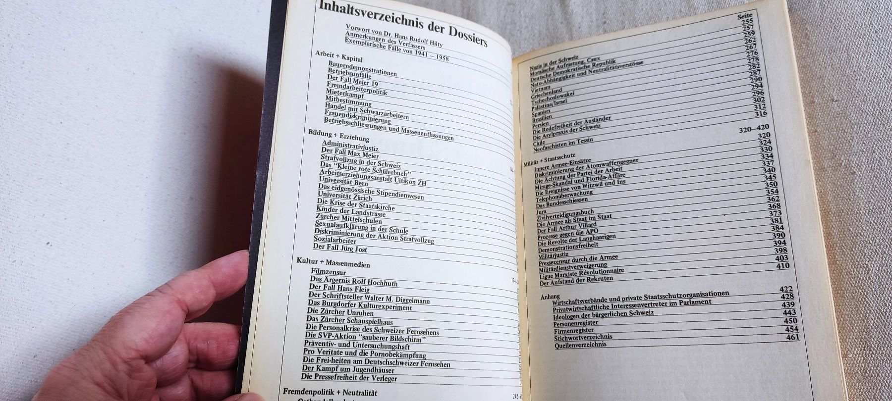 Libri: Buch Max Schmid "Demokratie von Fall zu Fall. Repression …" – Usato da Zürich venduto da imago6912 2