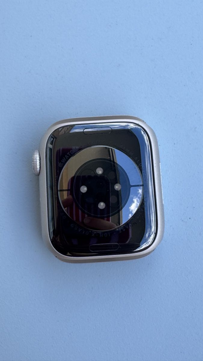 Apple Smartwatch: APPLE WATCH Series 7 Gehäuse – D'occasion à Rapperswil SG par kimbuetler 1