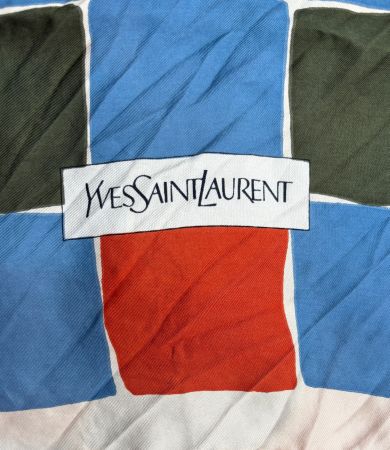 Yves Saint Laurent Seidenschal/ Foulard Vintage