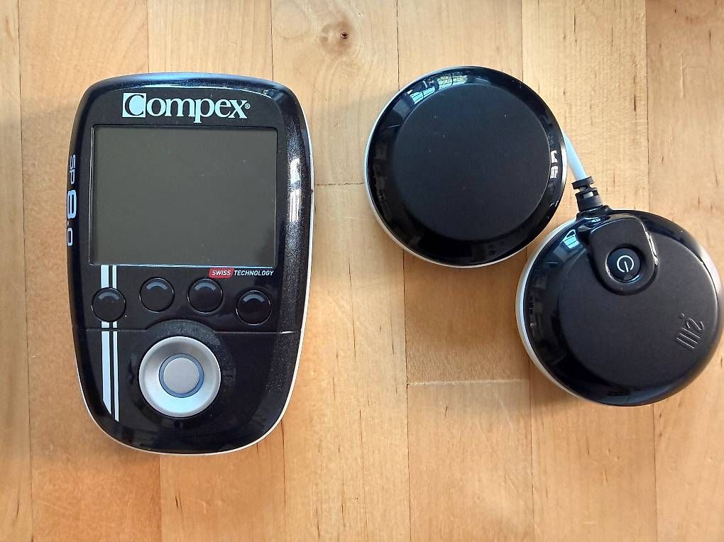 Compex Medizinische Geräte: Compex 8.0, kaum gebraucht – Gebraucht aus Horgen von Trimax 3