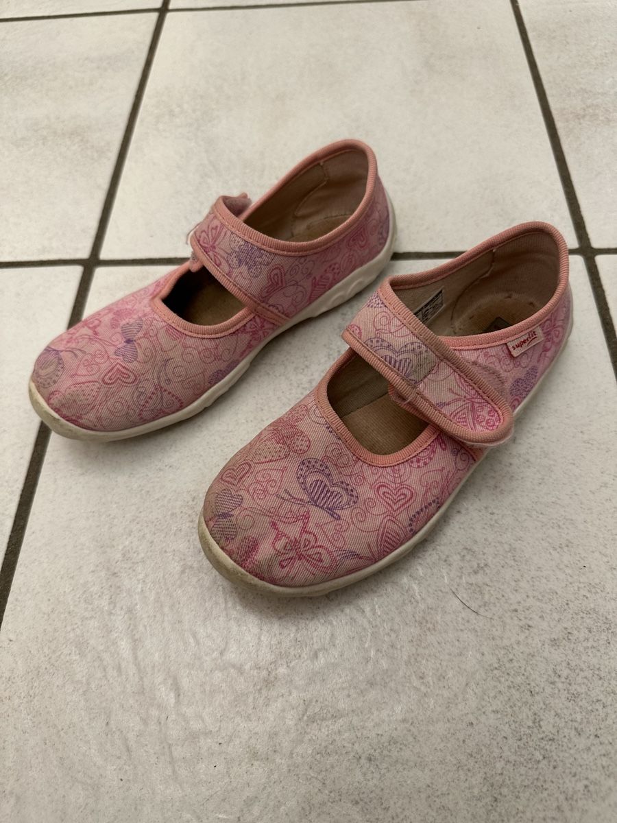 Superfit Scarpe per ragazze: Superfit Finken Gr 31 – Usato da Oberstammheim venduto da credible-girl 7