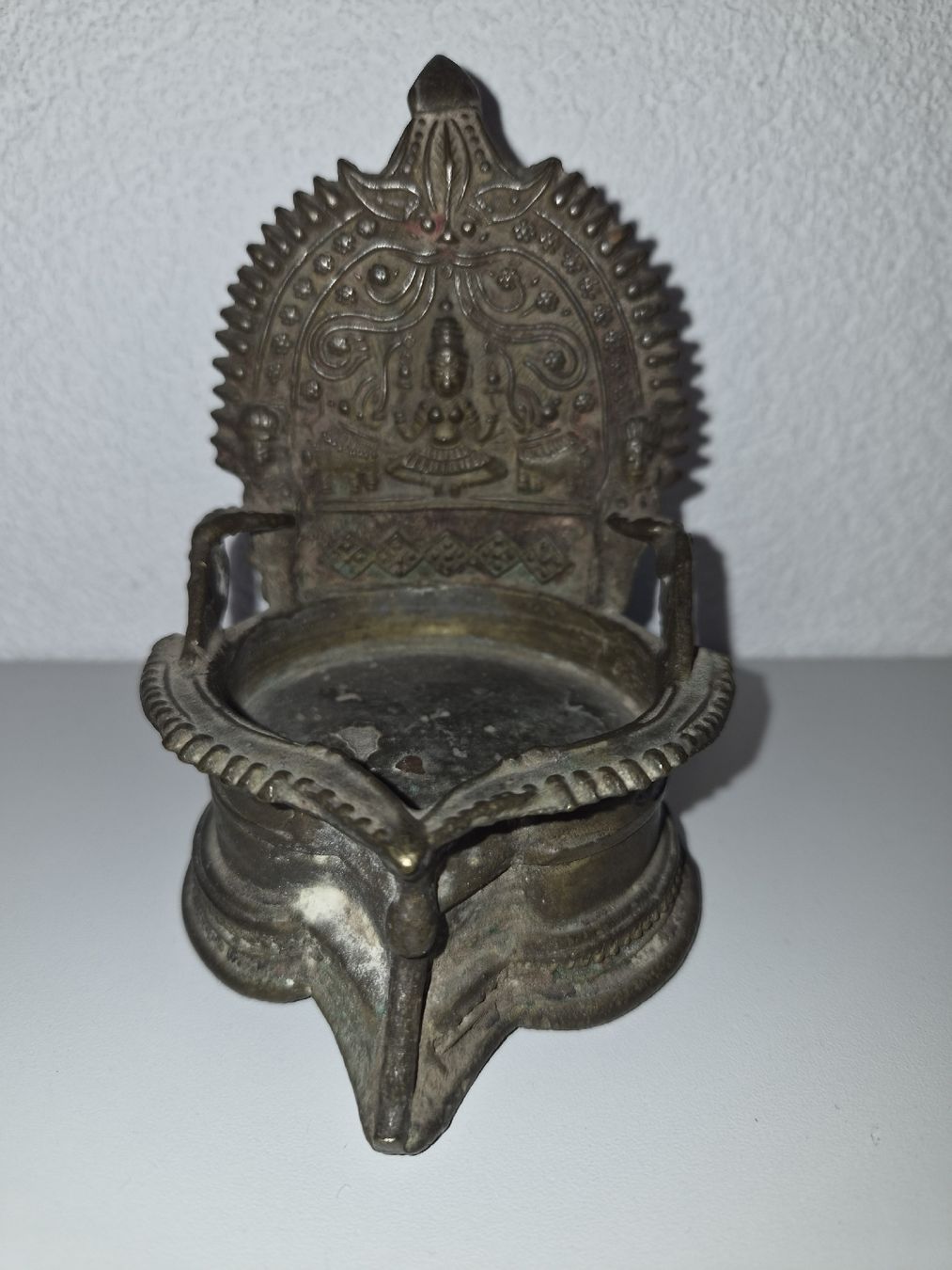 Lampade: Öllampe Indien Antik – Usato da Hauptwil venduto da Schwertfisch24