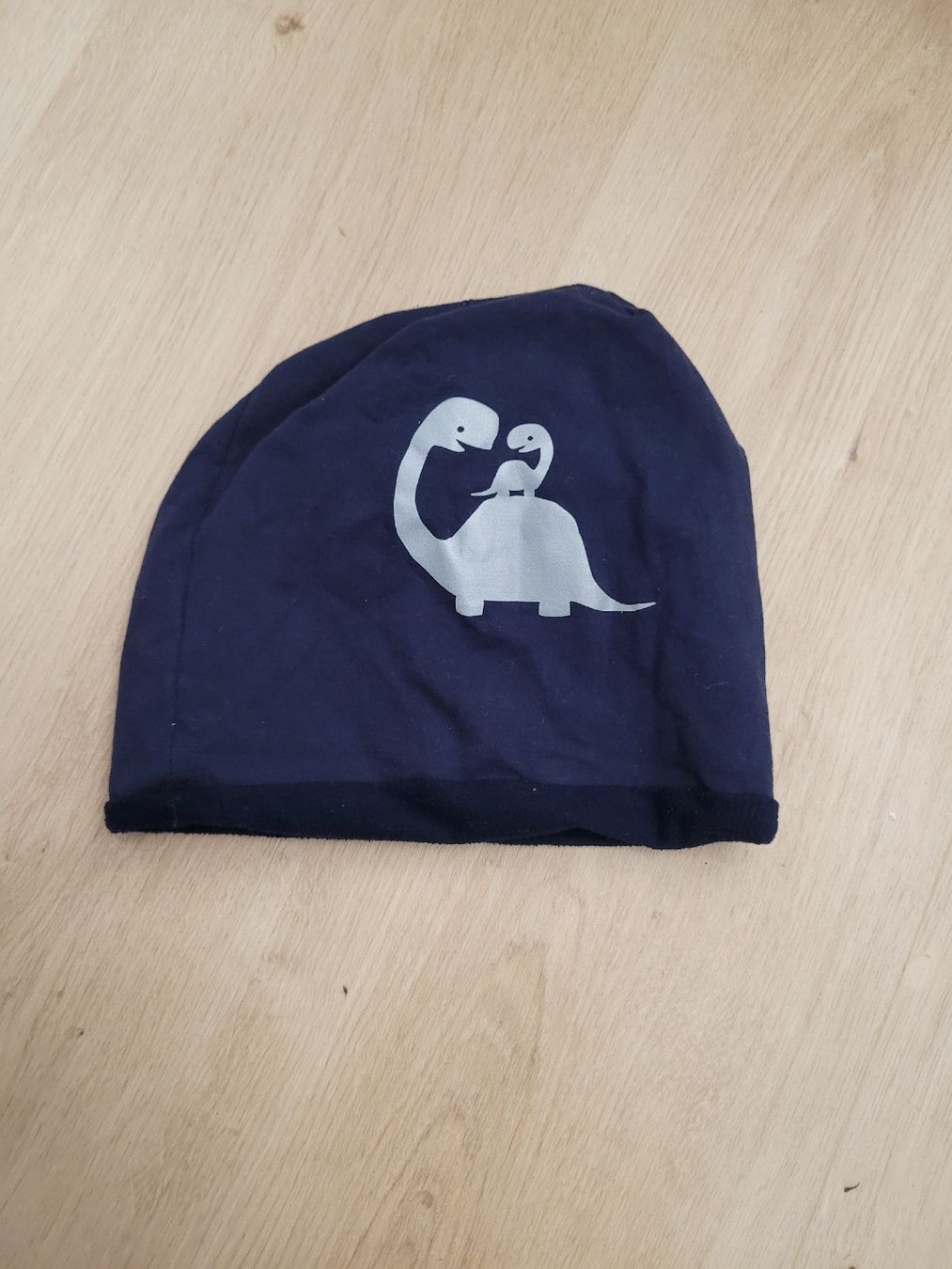 Sonstige Jungenkleidung: Kappe Dino 50cm – Gebraucht aus Lupsingen von sta_wgg5