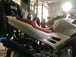 Sitzbank zu Honda CBR600 PC25
