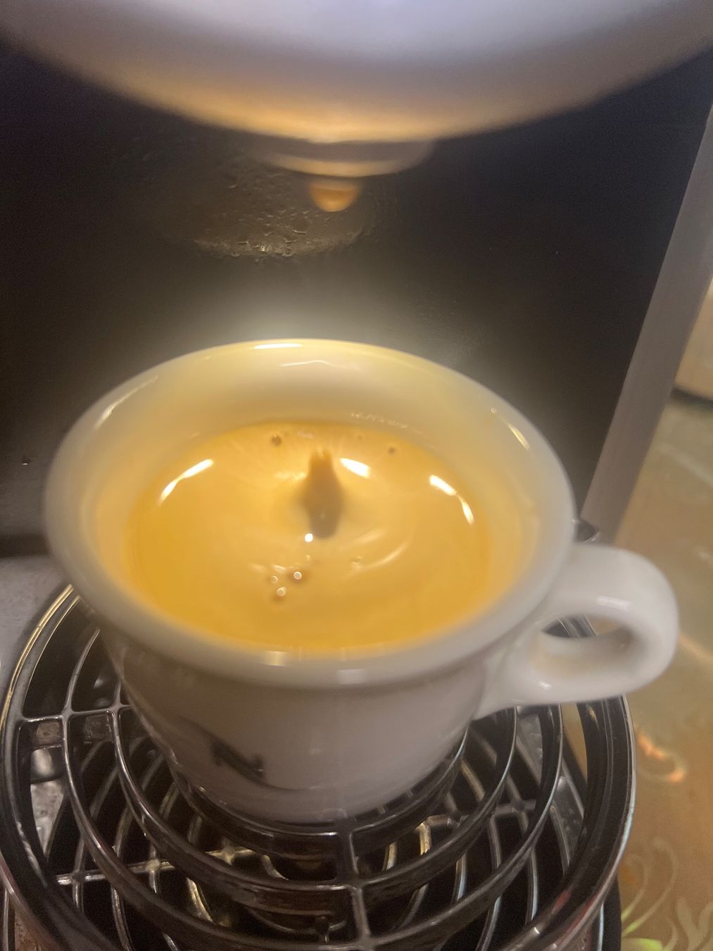 Kaffeemaschinen & Espressomaschinen: Nespreso Zennusi – Gebraucht aus Adliswil von 1sinisa1 5