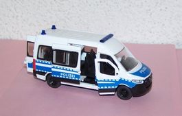 SIKU 2313 Mercedes Polizei-Mannschaftswagen, Metall, 1:50