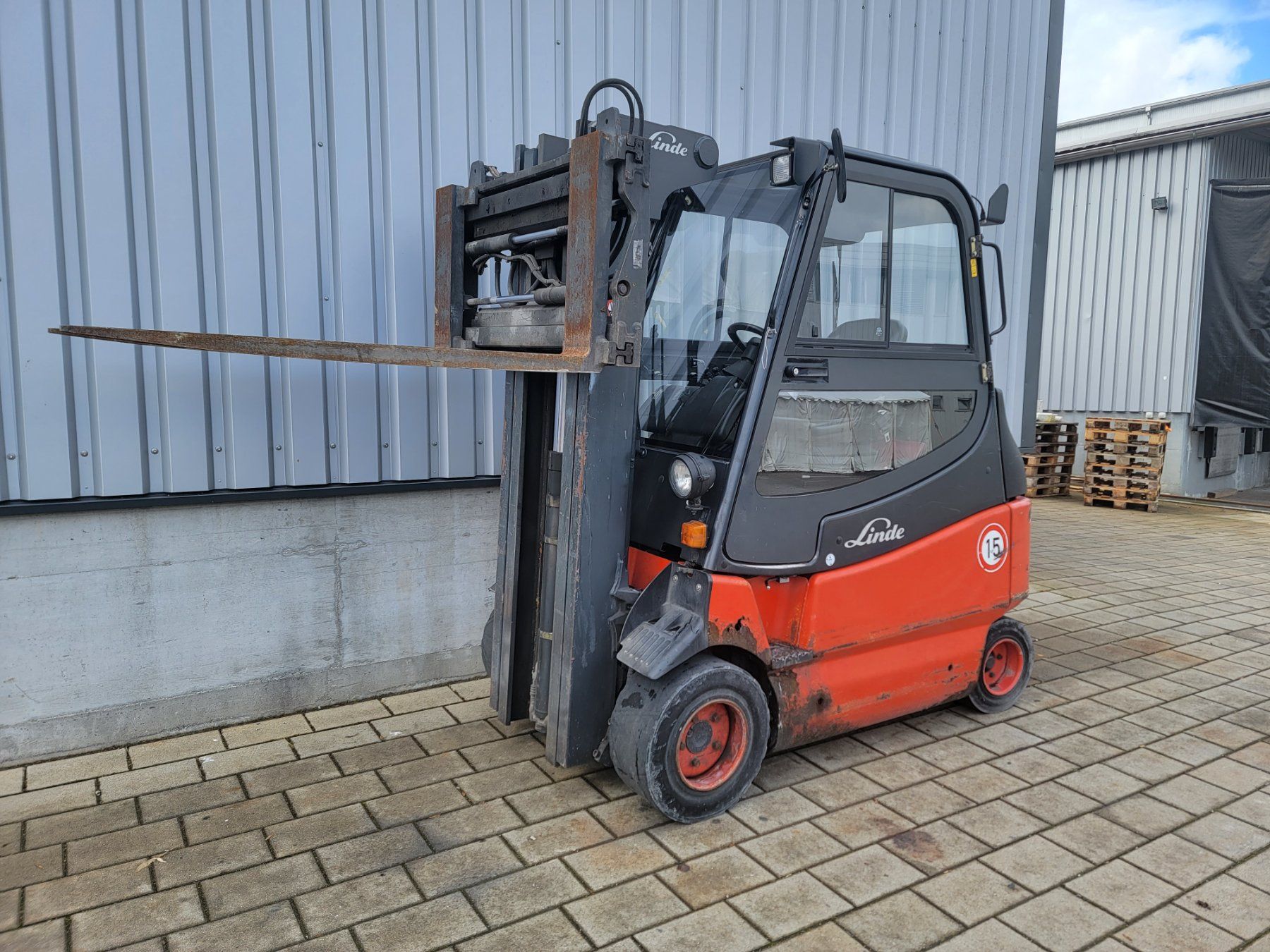 Linde Carrelli elevatori e a forche: Stapler Linde E30S mit Ausweis Triplex Hub 470cm – Usato da Amriswil venduto da basstempel 2