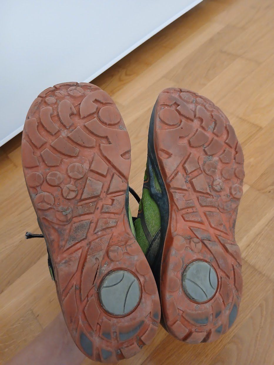 Lowa Schuhe für Jungen: Trekkingschuhe Lowa – Gebraucht aus Dübendorf von Fip05 2