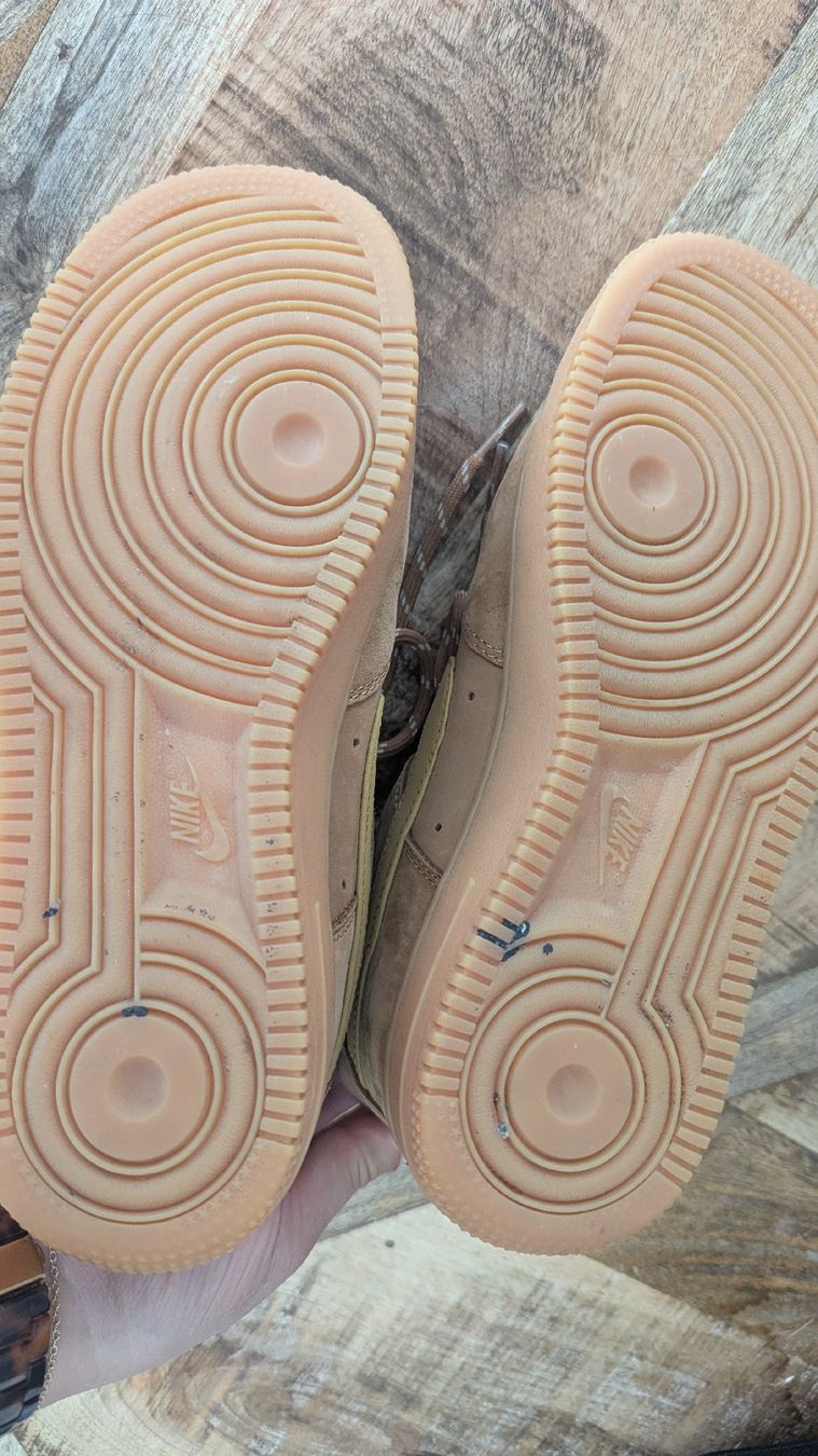 Nike Scarpe da uomo: Nike Schuhe Gr. 38 – Usato da Birr venduto da Liv_Nina 4