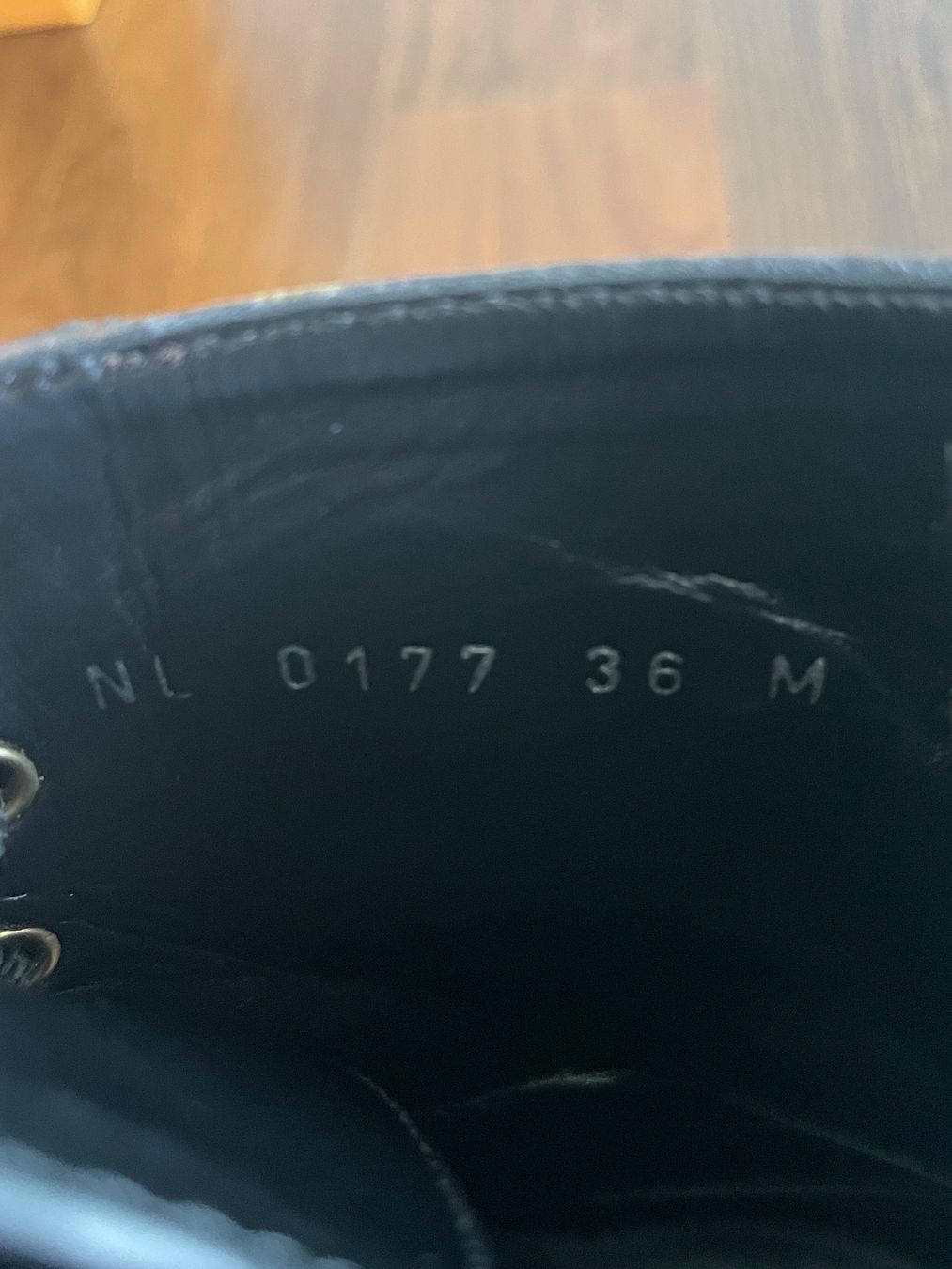 Louis Vuitton Scarpe da donna: Louis Vuitton Boots - Wonderland Flat Ranger – Nuovo (secondo la descrizione) da Zürich venduto da JessGar 4