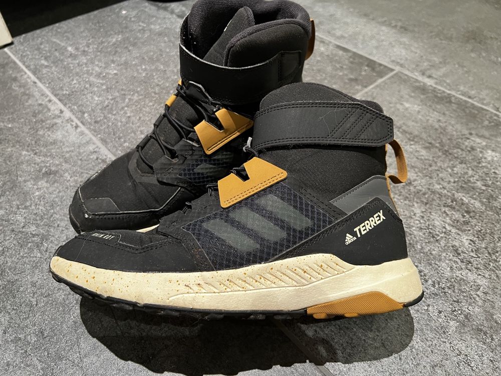 Adidas Schneeboots Winterstiefel 37 1 3 Kaufen auf Ricardo