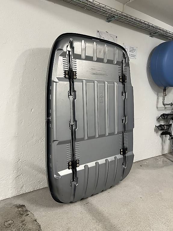 Dachboxen: Dachbox grau, abschliessbar, viel Stauraum – Gebraucht aus Zürich von benofer 1