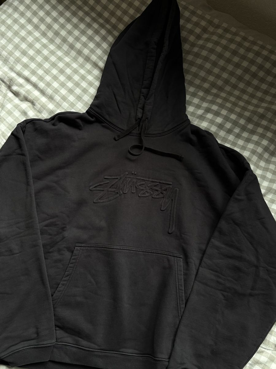 Stüssy Pullover & Sweatshirts: Pull Stüssy hoodie – Gebraucht aus Bulle von lalooo 1