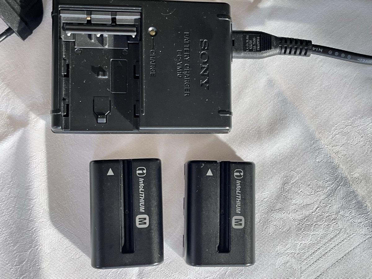Sony Fotocamera: Kamera, Sony Alpha 58 – Usato da Gempen venduto da Blume4 3
