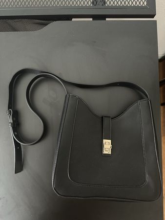 Handtasche
