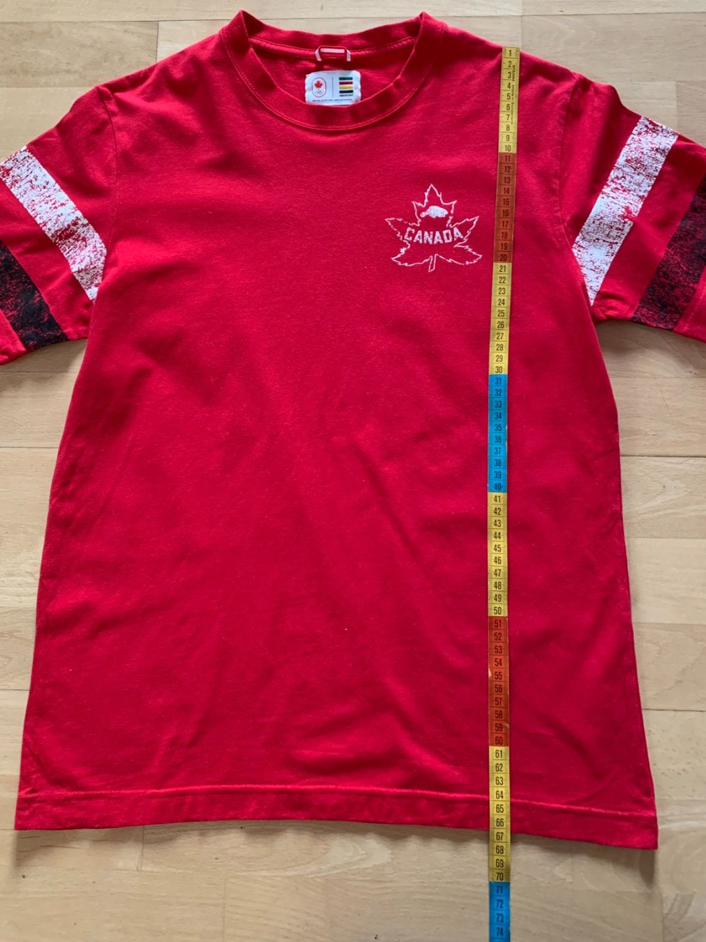 T-Shirts: Olympic T'Shirt Kanada, Gr. S, Rot – Gebraucht aus Worb von farben20zauber 3