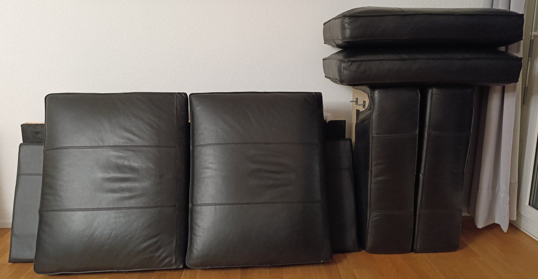 Ikea Sofas: Echt Leder 3er Sofa Kivik schwarz – Gebraucht aus Opfikon von evilwalks 2