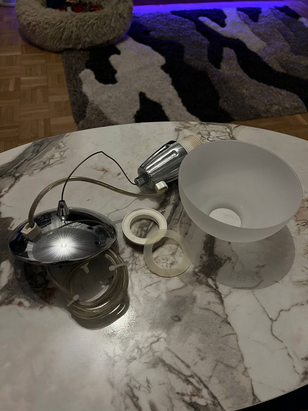 Lampadari & plafoniere: Hängelampe mit Glas – Usato da Basel venduto da hol_8ldp 1