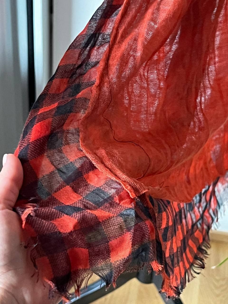 Foulards, Tücher & Schals: Neuer Schal – Neu und originalverpackt aus Riehen von edu_92w7 4