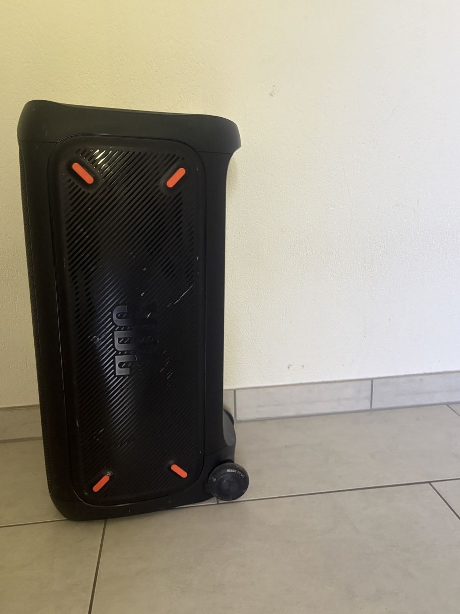 JBL Haut-parleurs: JBL Partybox 310 Gebraucht – D'occasion à Egg b. Zürich par Street.sells 3