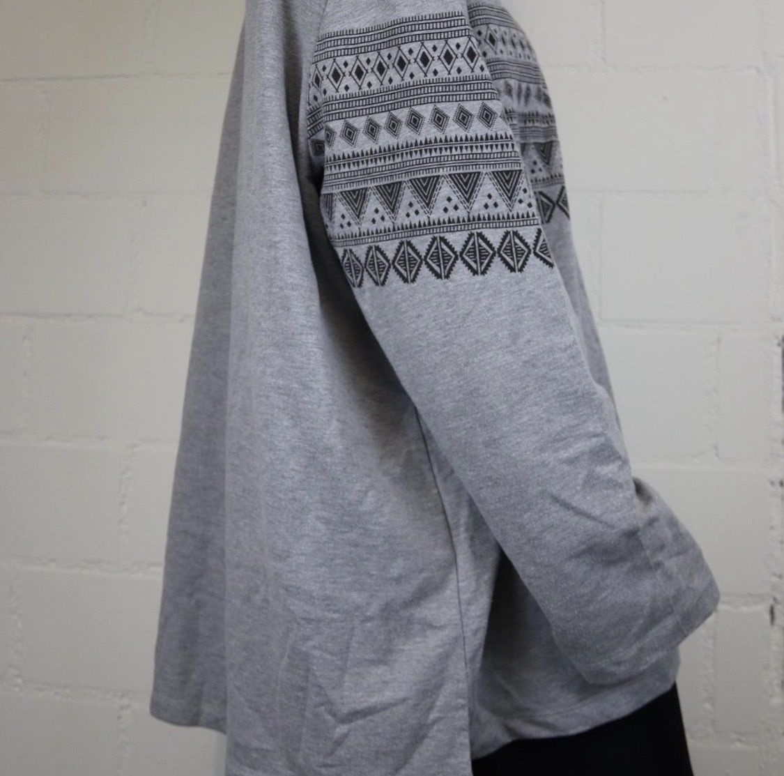 Maglioni & Felpe: Vintage Pullover (Size M-L) – Usato da Zürich venduto da jul_92ld 1