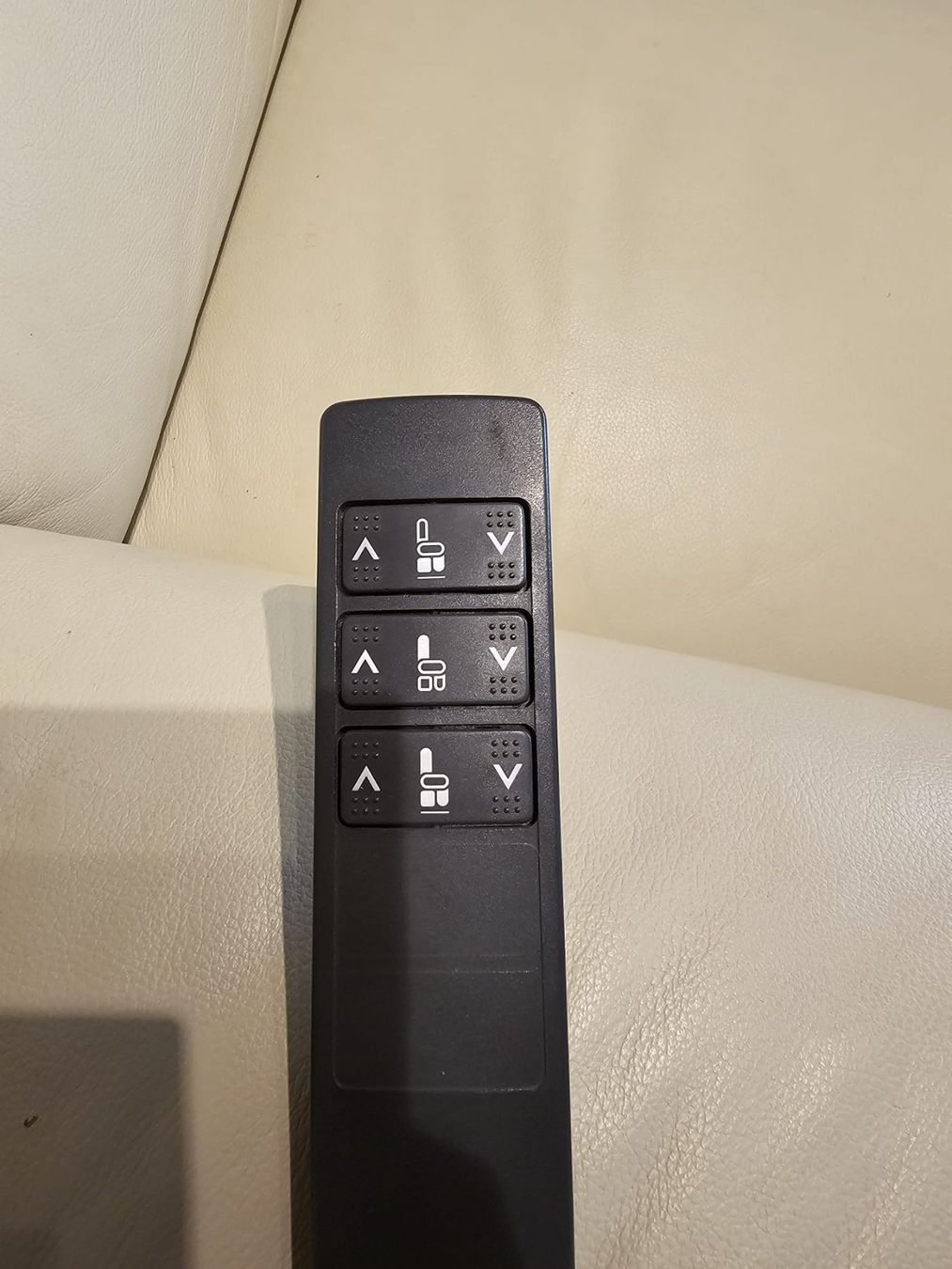 Sessel: Elektrischer Fernsehsessel – Gebraucht aus Oftringen von Raemely95 4