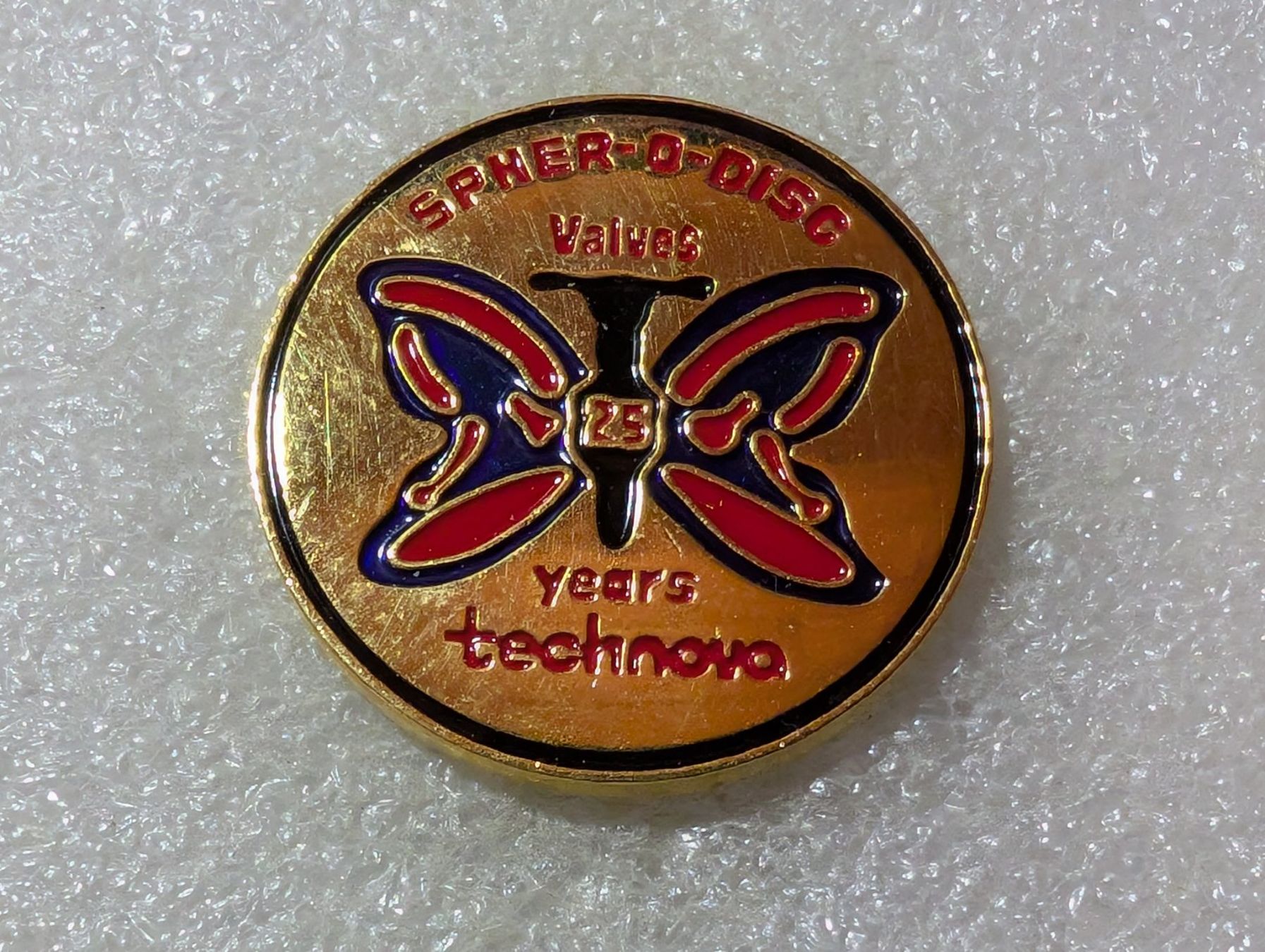 Placchette & Badge: Ansteckpin 103: 25 Jahre Technova – Usato da Oppligen venduto da Pin-Fall-Shop