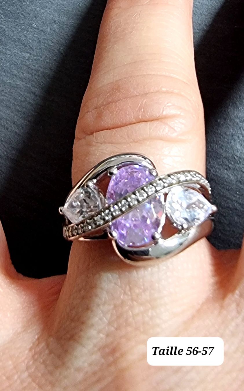 Anelli: Bague argent 925 Améthyste et zircons – Nuovo e nell'imballaggio originale da Veyrier venduto da Leilazizou 4