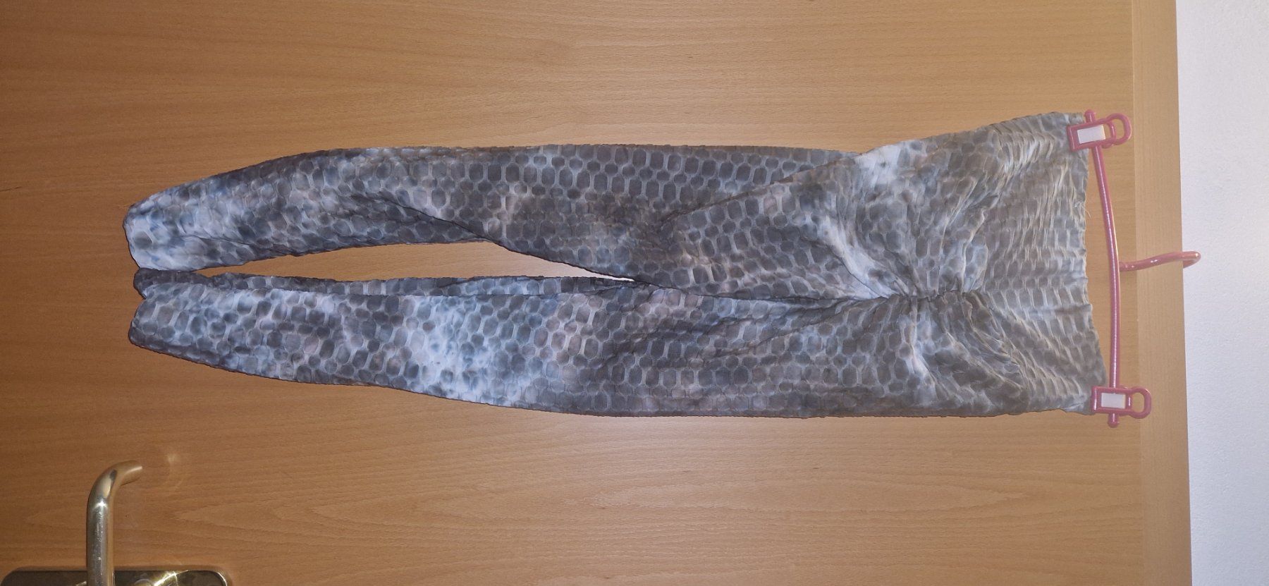 Leggings: Schöne neue Sportleggings – Neu (gemäss Beschreibung) aus Bubendorf von ang_b829 1