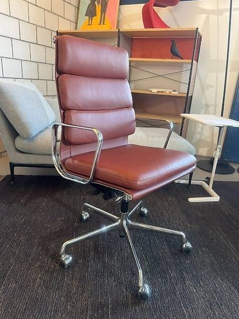 Vitra Sedie: Vitra Soft Pad EA 219 – Usato da Zollikofen venduto da OberliAG