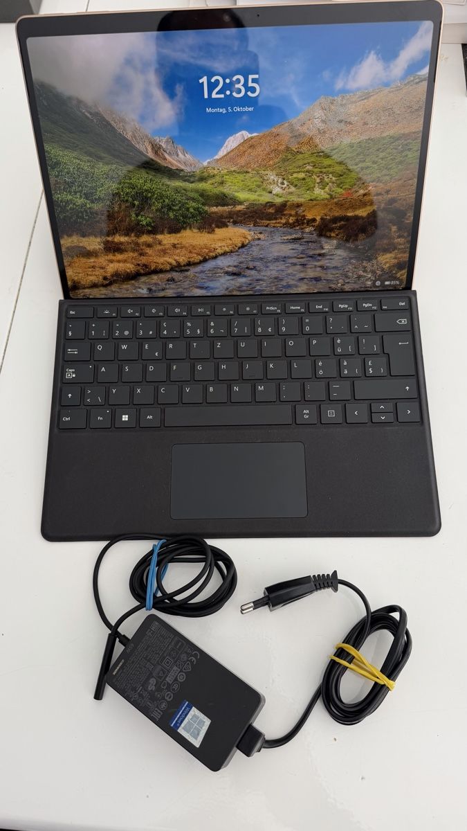 Microsoft Portables: MICROSOFT Surface Pro, Copilot+ PC, 13i touchscreen, Snapdra – D'occasion à St.Gallen par gauwo 1