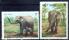 NORD-VIETNAM ELEFANTEN 2 MARKEN GEBRAUCHT 1987 - HE122