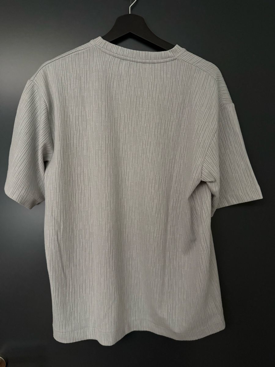 Zara T-shirt: Zara T-Shirt – Usato da Altstätten SG venduto da noa_cg9g 1