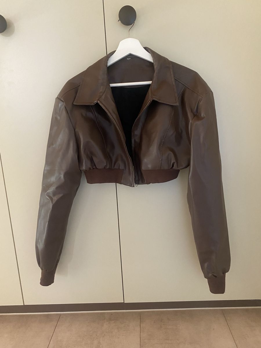 Giacche: Brown Cropped Jacket - Size Small/Medium – Usato da Spreitenbach venduto da captaincrunch