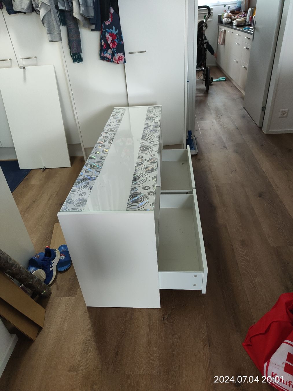 Ikea TV Möbel: TV Möbel von Ikea – Gebraucht aus Hellbühl von Hellbi85 1