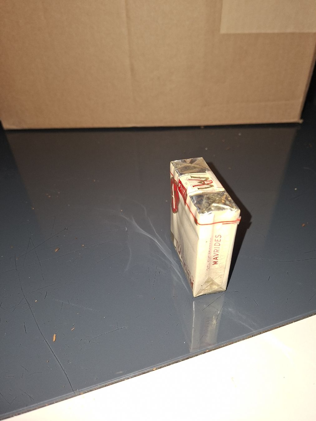 Tabak: Alte Zigarettenpackung Mavrides Turkish, ungeöffnet. – Gebraucht aus Bern von rojdabern 2