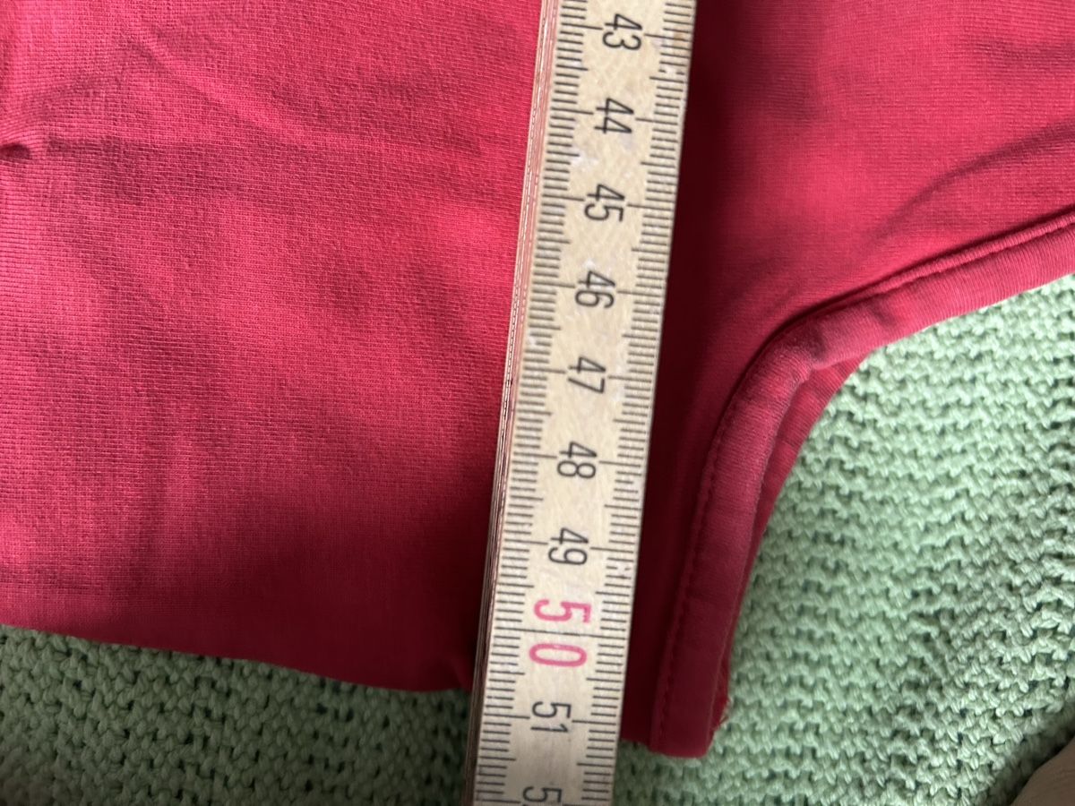 Lotti di vestiti: 5 Träger Shirt – Usato da Rüti ZH venduto da Masken 6