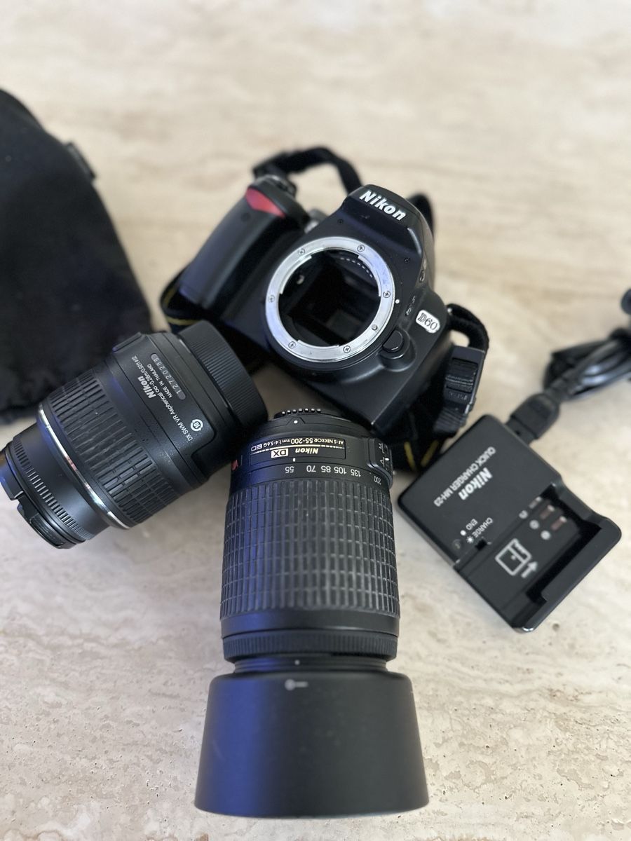 Nikon Kamera: Nikon D60 Spiegelreflexkamera mit zwei Objektiven – Gebraucht aus Untersiggenthal von SuperMario41 1