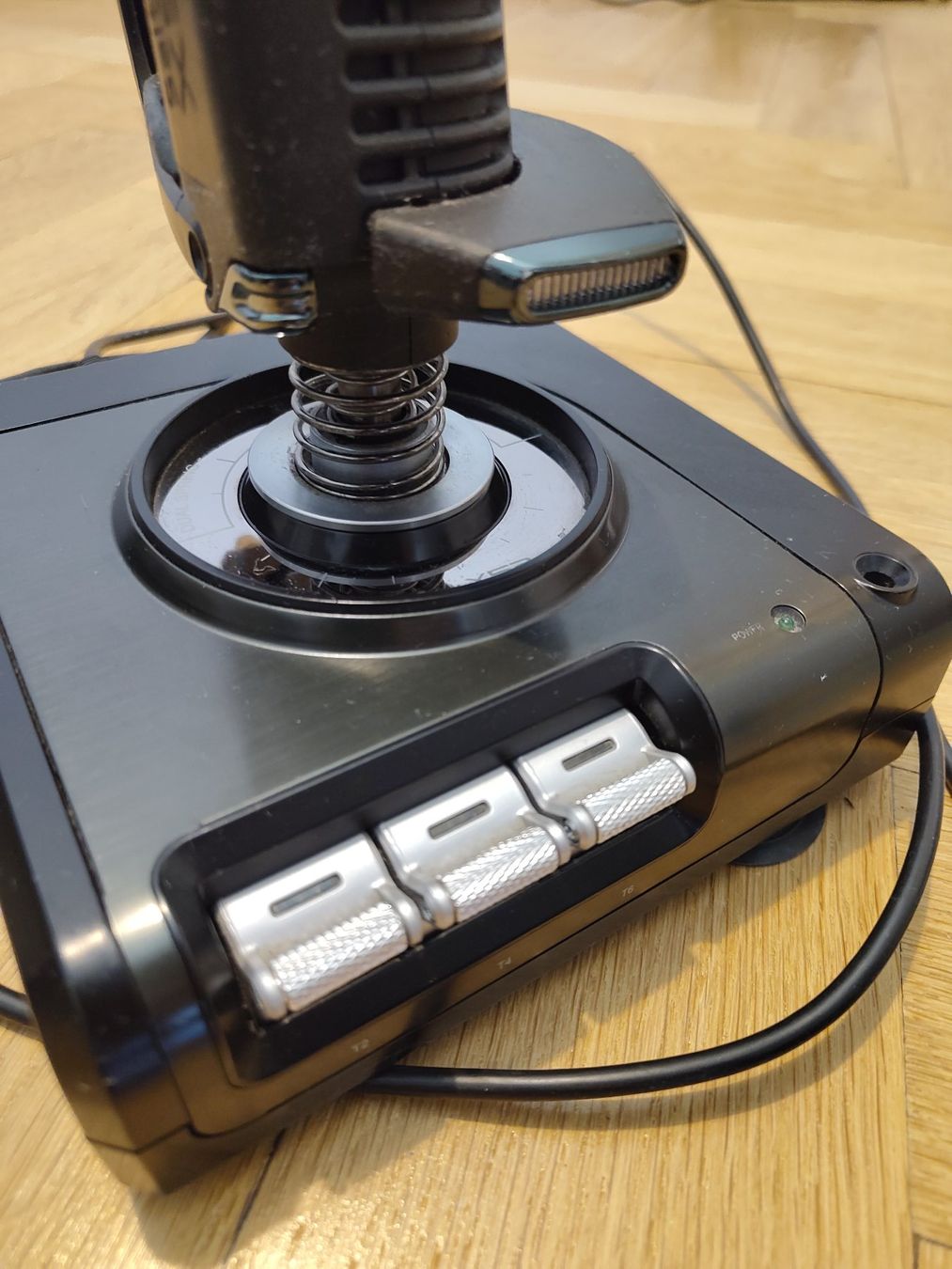 Saitek Manettes: Saitek X52 Pro – D'occasion à Lausanne par Ljab 2