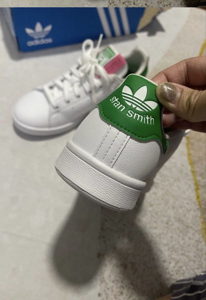 Adidas Scarpe da donna: Adidas Stan Smith – Nuovo (secondo la descrizione) da Dugny (Leytron) venduto da Cel_97 1