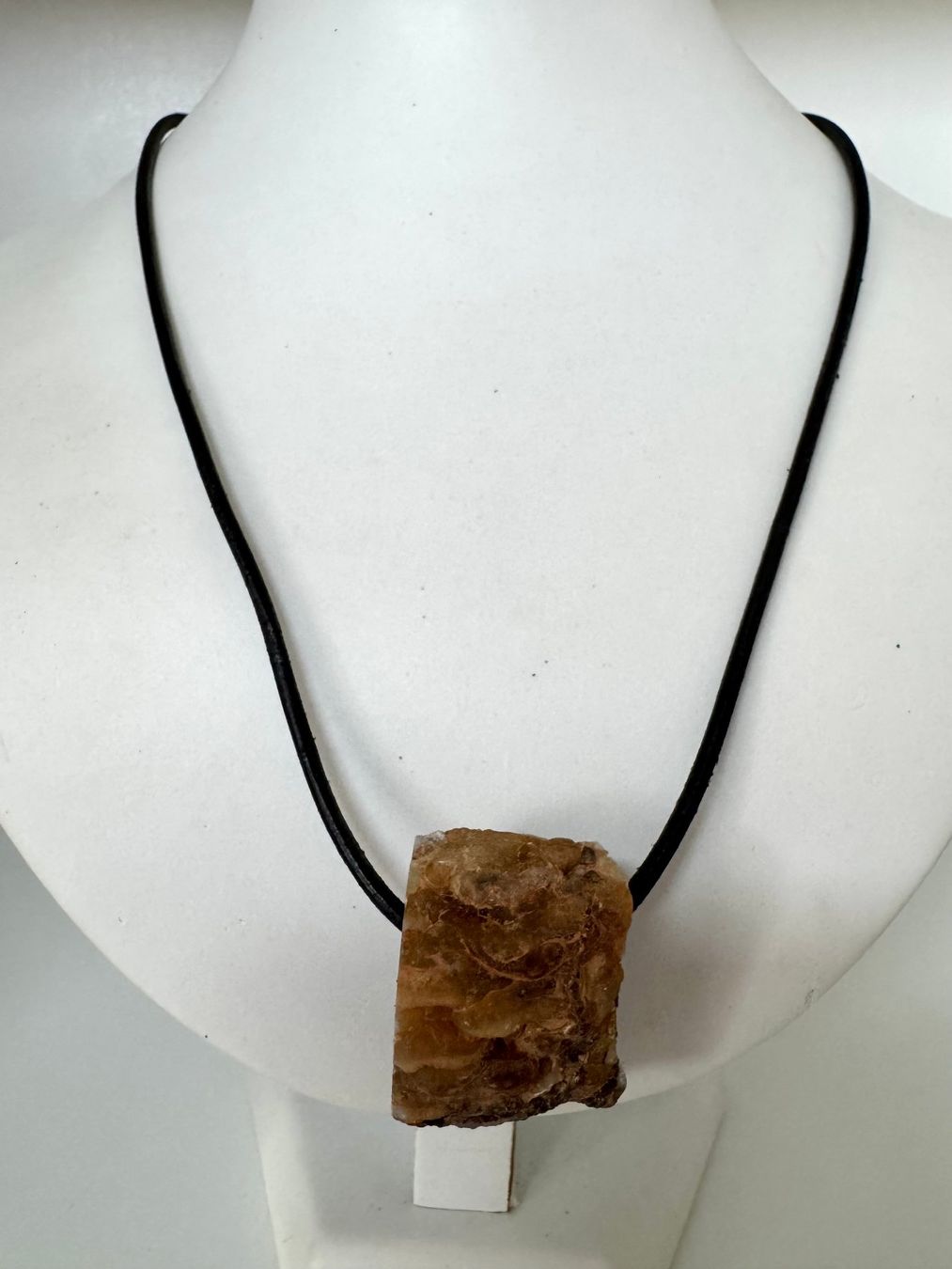 Edelsteine: Nuss-Geode an Lederkordel – Neu (gemäss Beschreibung) aus Biberist von tl-schmuck 2
