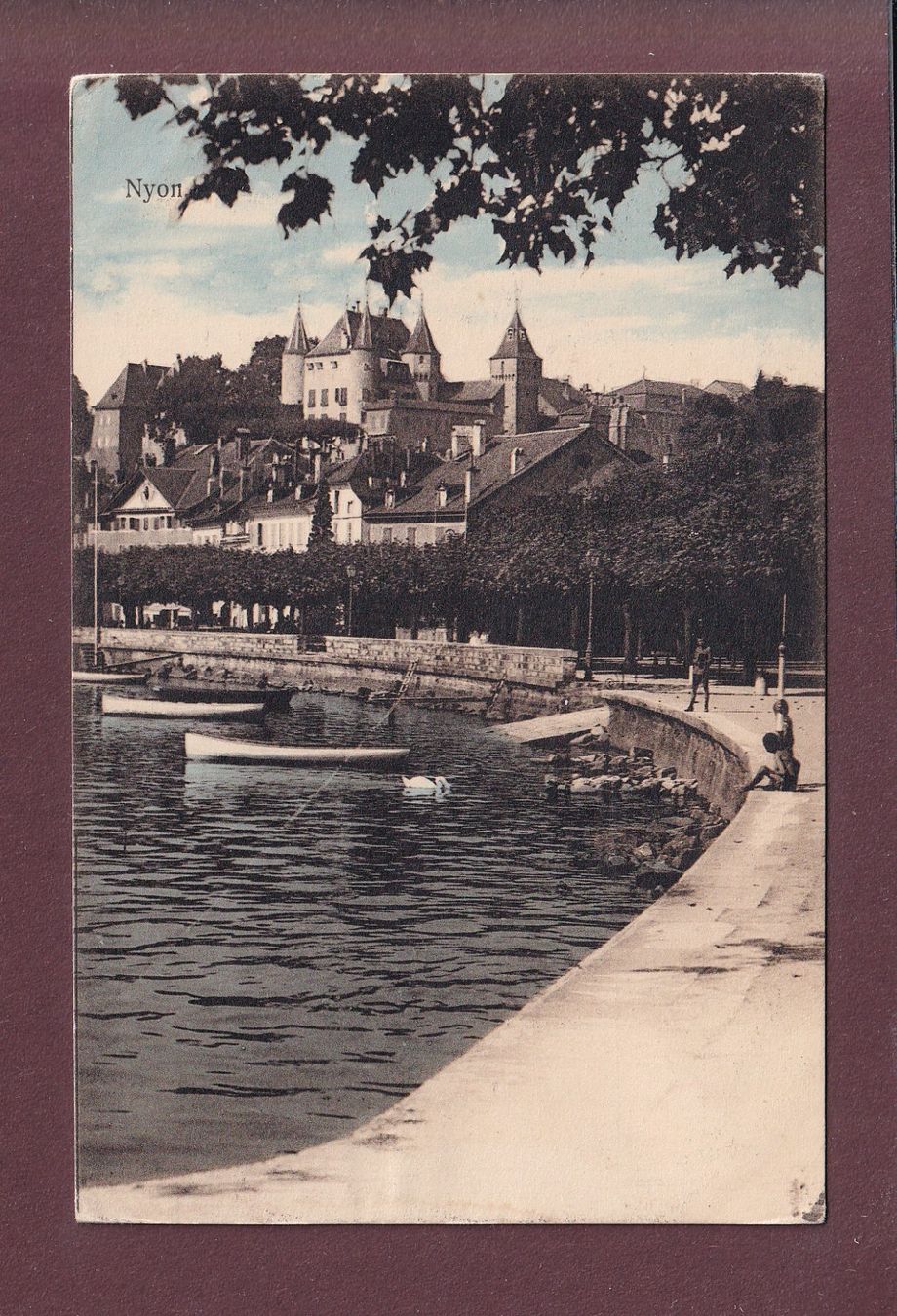 Cartoline postali: NYON - Le Château – Usato da Pully venduto da nicecards