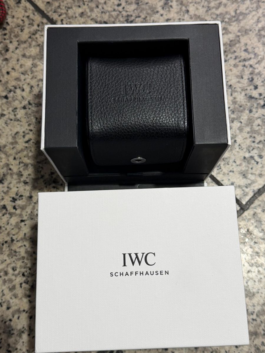 IWC Orologi: IWC Schaffhausen Portugieser – Nuovo (secondo la descrizione) da Rümlang venduto da ohsnapiiitzme2 1
