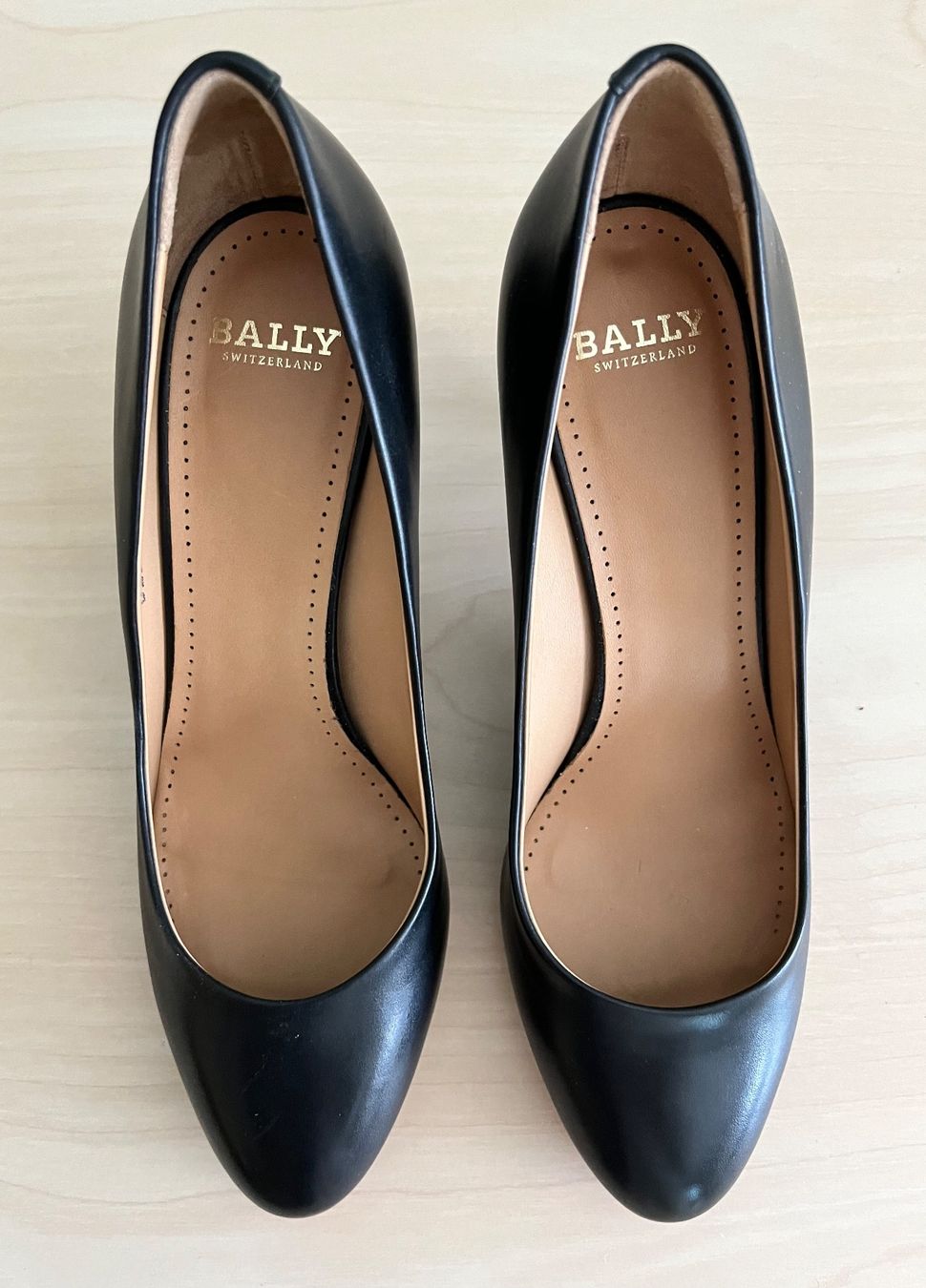 Bally Scarpe da donna: Bally Pumps Gr. 36 schwarz Lederschuhe – Nuovo (secondo la descrizione) da Aarau venduto da Doct8 1