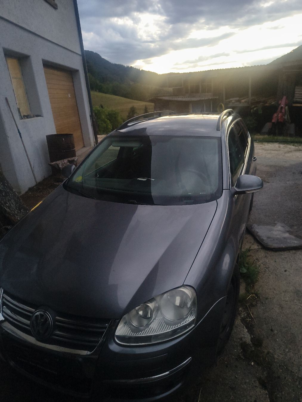 VW Autos: VW Golf Variant 1.4TSI – Defekt aus Beinwil SO von Halolol36