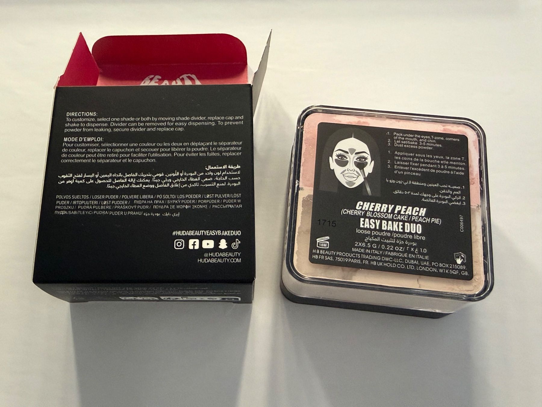 Huda Beauty Make-up: Huda Beauty Powder – Neu und originalverpackt aus Baar von xata 2
