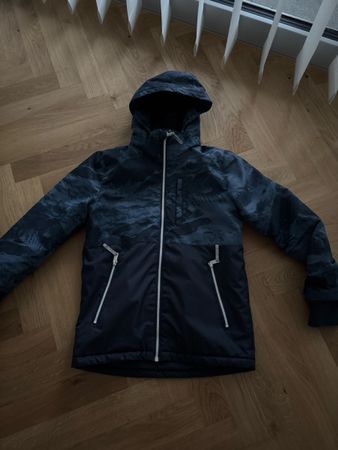Gefütterte Jacke von H&M, Grösse 146